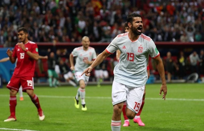 Diego Costa celebra su gol a Irán.