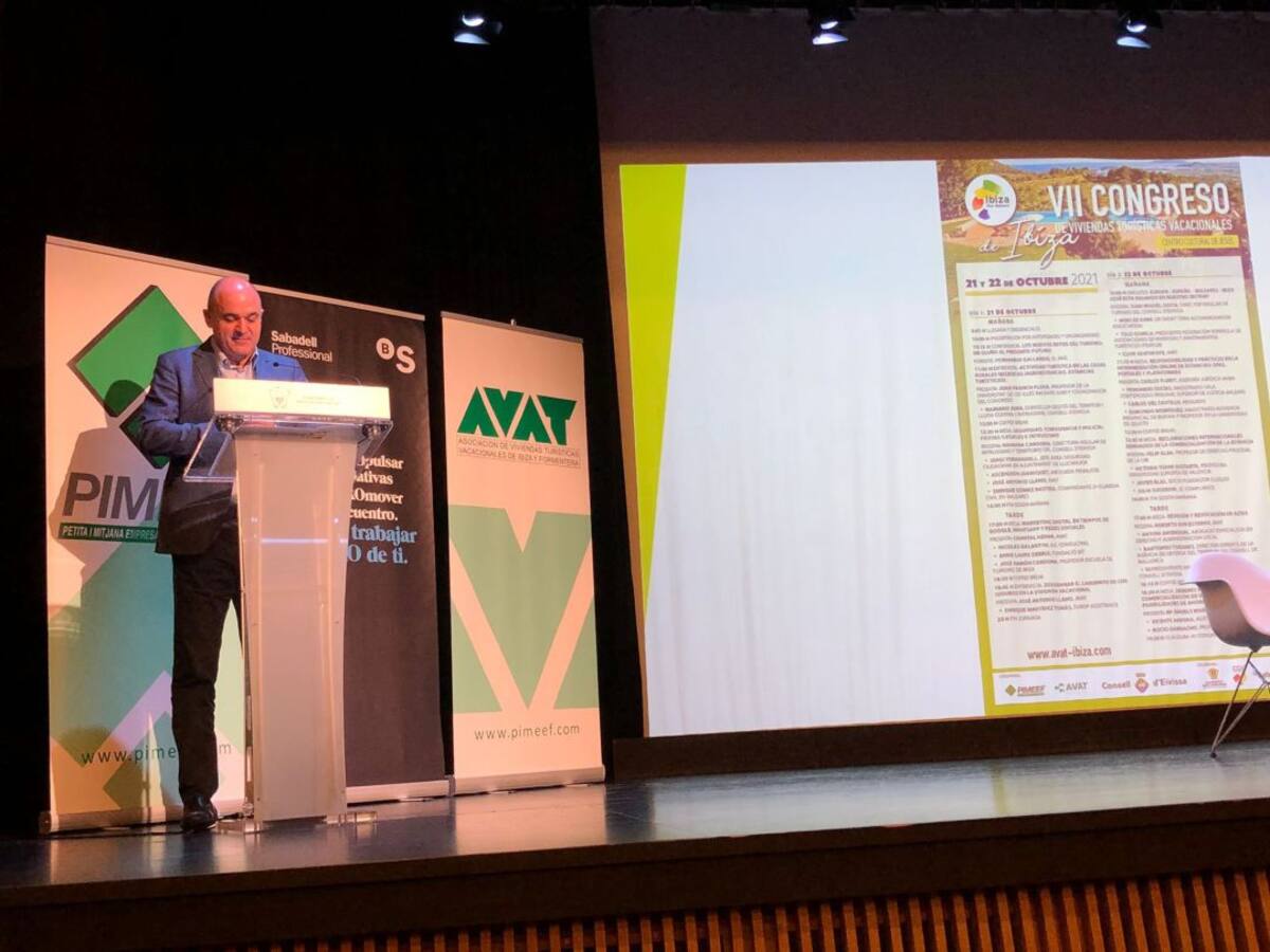 La patronal de viviendas turísticas denuncia que hay tantas plazas legales como fuera de ordenación en Ibiza