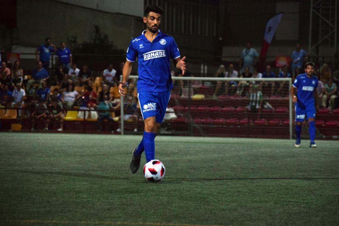 Adri Rodríguez durante un partido esta temporada