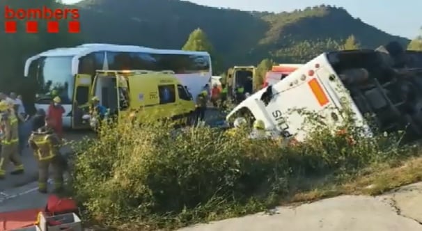 Accidente de autobús en Rubió, en la comarca barcelonesa de la Anoia.