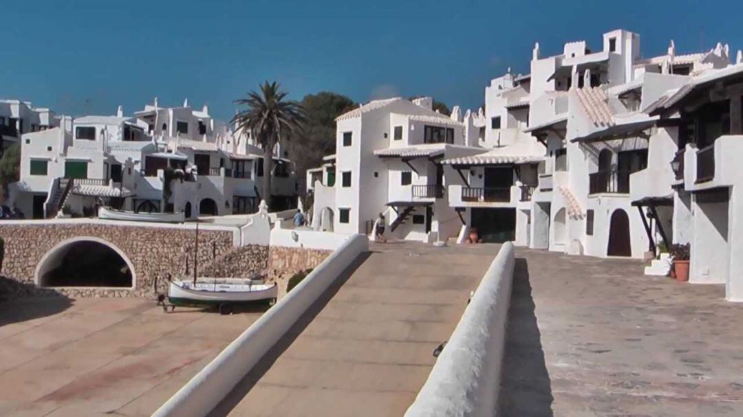 Binibeca és una de les urbnitzacions més cares de Balears pels pisos turístics.