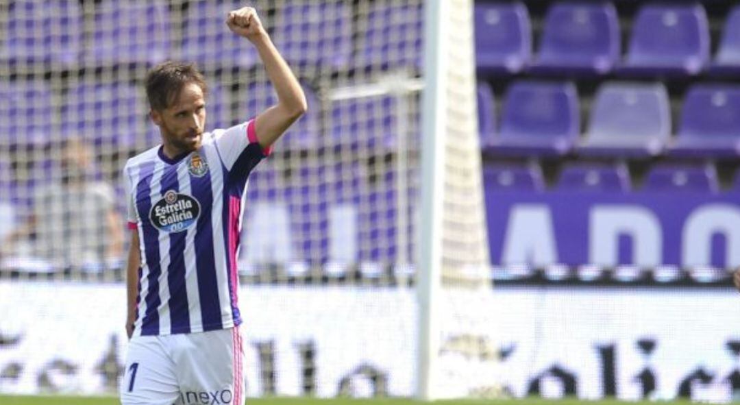 Míchel celebra el gol