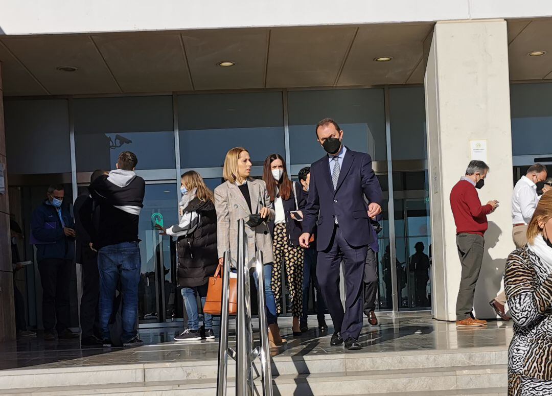 El administrador judicial del Málaga, José María Muñoz, saliendo de la Ciudad de la Justicia