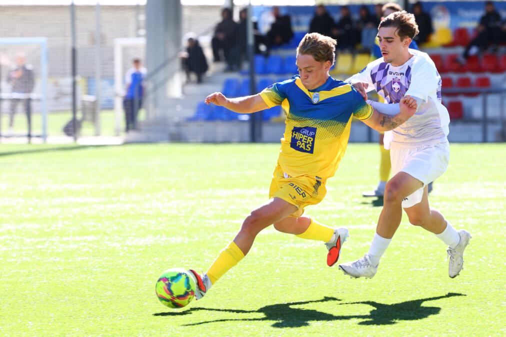 L'enfrontament entre el Carroi i el Pas va finalitzar amb empat a zero