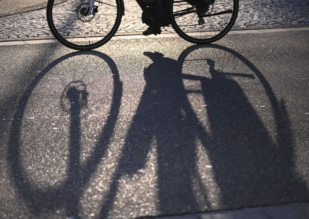 Fallece un ciclista de 84 años tras chocar contra una furgoneta en Gatika