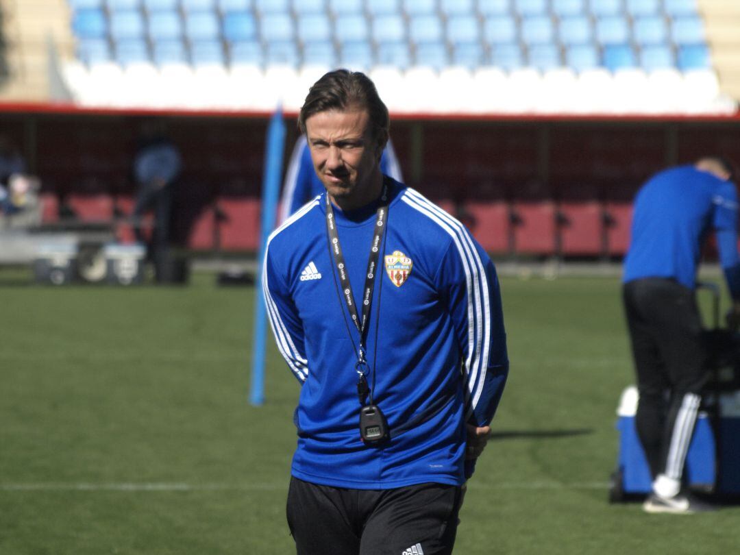 José María Gutiérrez, &#039;Guti&#039;, confía en la reacción del Almería.