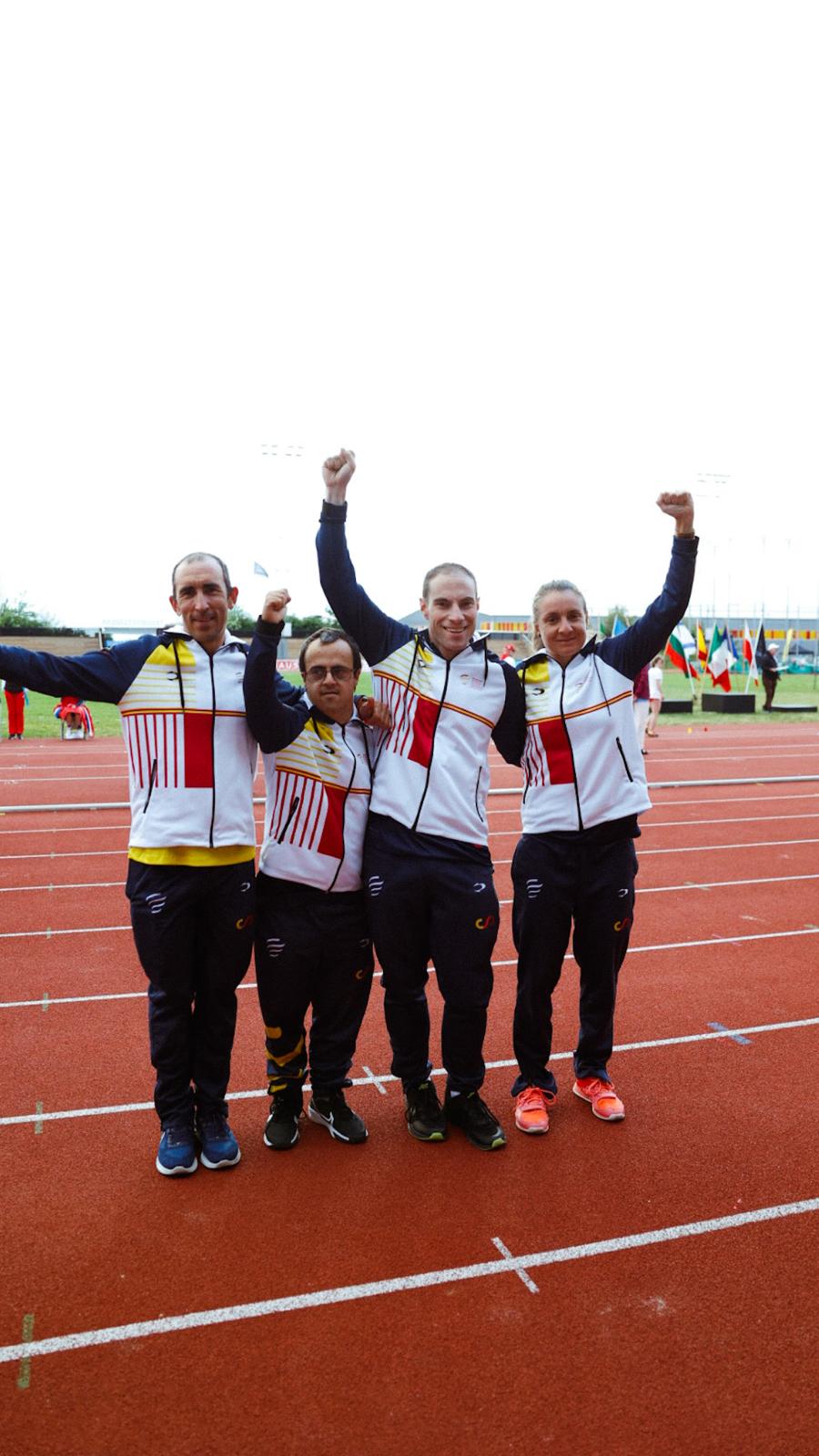 Deportistas de FECAM celebran sus éxitos en Suecia