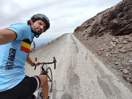 José Juan Luque subiendo hacia el Veleta