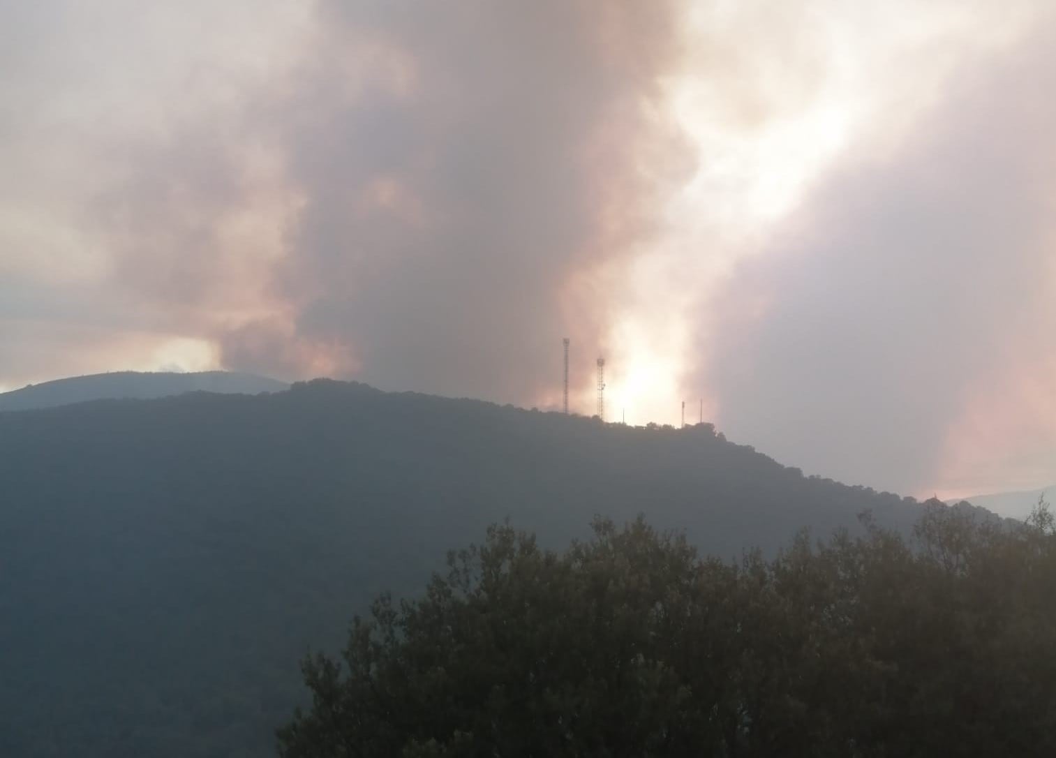 Imagen del fuego desde San Pedro