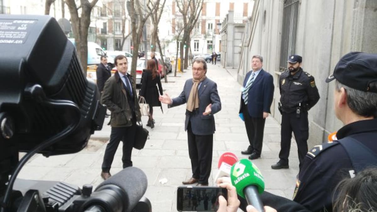 Artur Mas también acusa al Constitucional de ser poco concreto al prohibir el 9-N: "No recibimos respuesta"