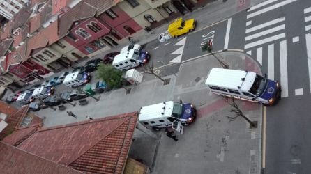 Patrullas de la Ertzaintza vigilando la marcha