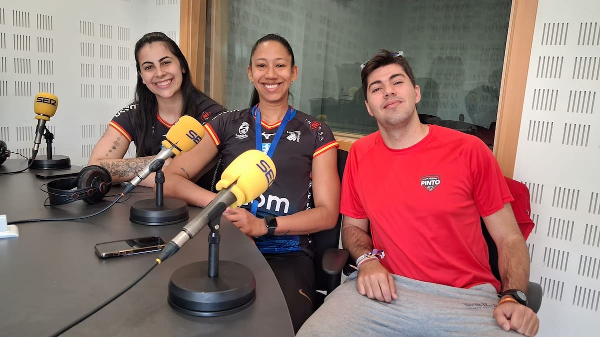 Entrevistamos a Edu Pérez (Grupo Egido Pinto) con Julie Regalado y Vanessa Flôr (UC3M Voleibol Leganés)
