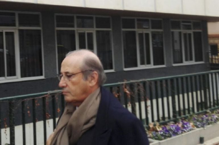 El nieto de Francisco Franco, a su llegada a los juzgados de Teruel