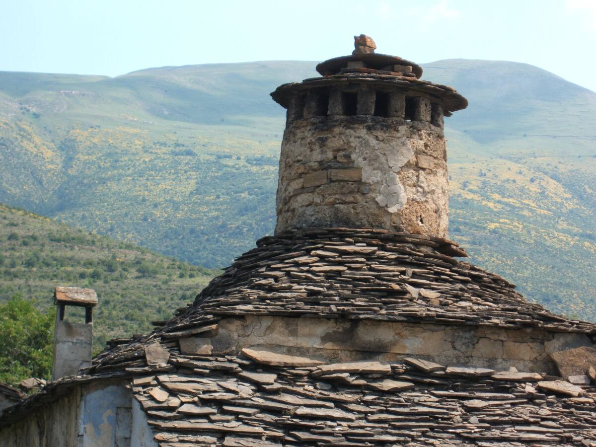 "El pensamiento mágico vuelve porque el ser humano necesita sacralidad"