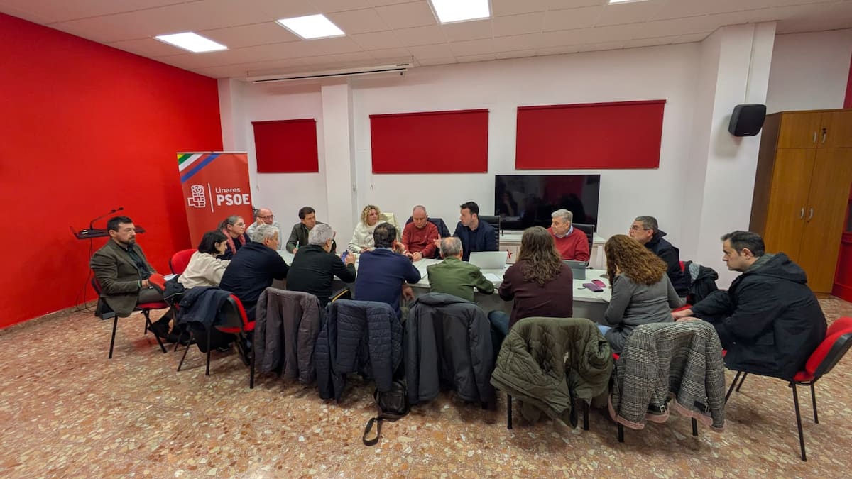 Respaldo unánime del PSOE de Linares a la petición de concesión de indulto a Juan Fernández