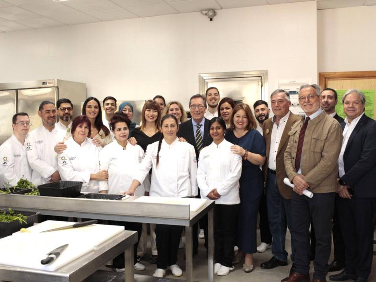La hostelería malagueña cuenta con 15 nuevos ayudantes de cocina cualificados gracias a la Escuela Cantera de la Fundación el Pimpi
