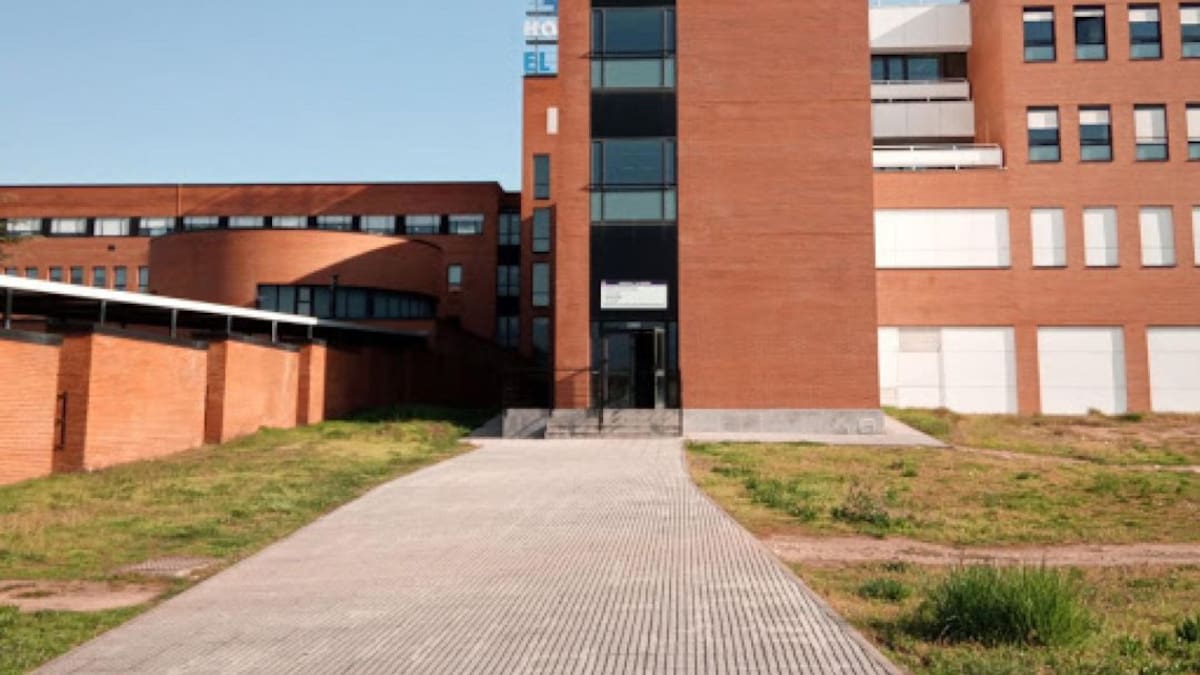 Piden explicaciones sobre la protección del personal en el caso de coronavirus del Bierzo