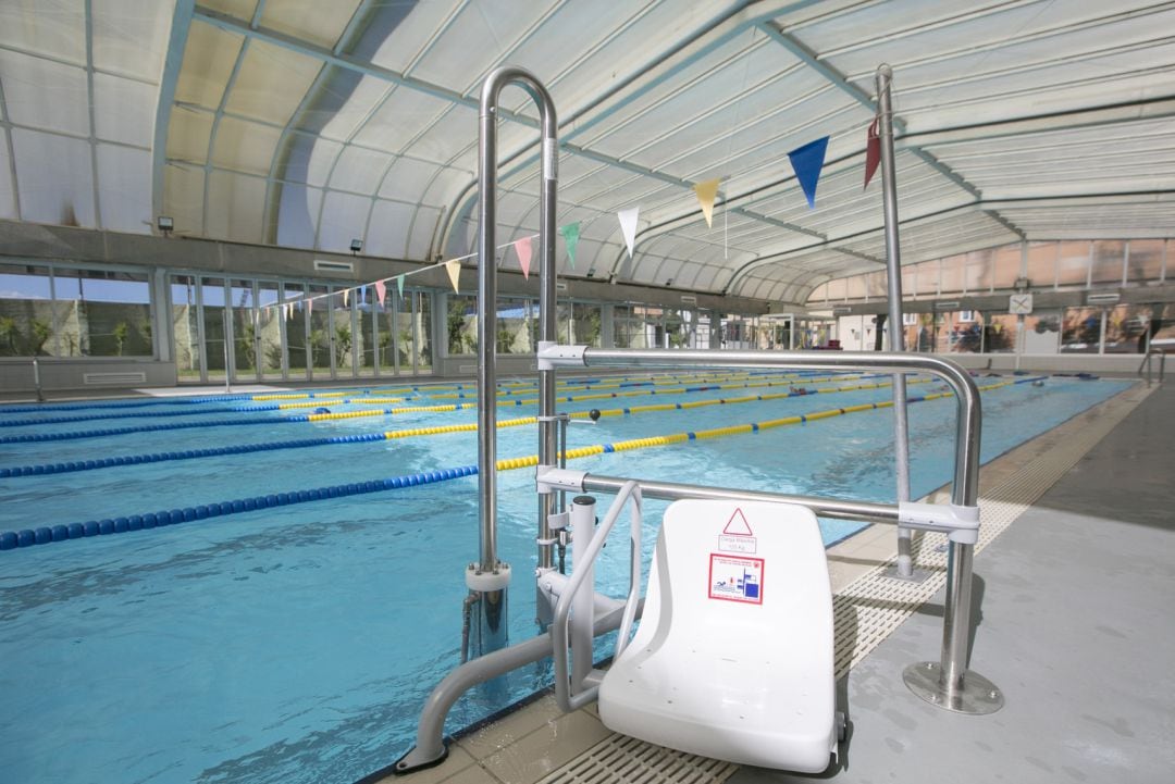 Silla adaptada para personas con movilidad reducida 