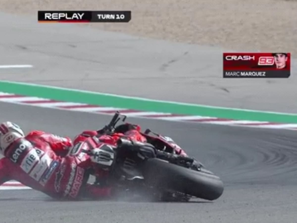 Marc Márquez da el gran susto en Las Américas: bandera roja en pista tras una caída a 191km/h