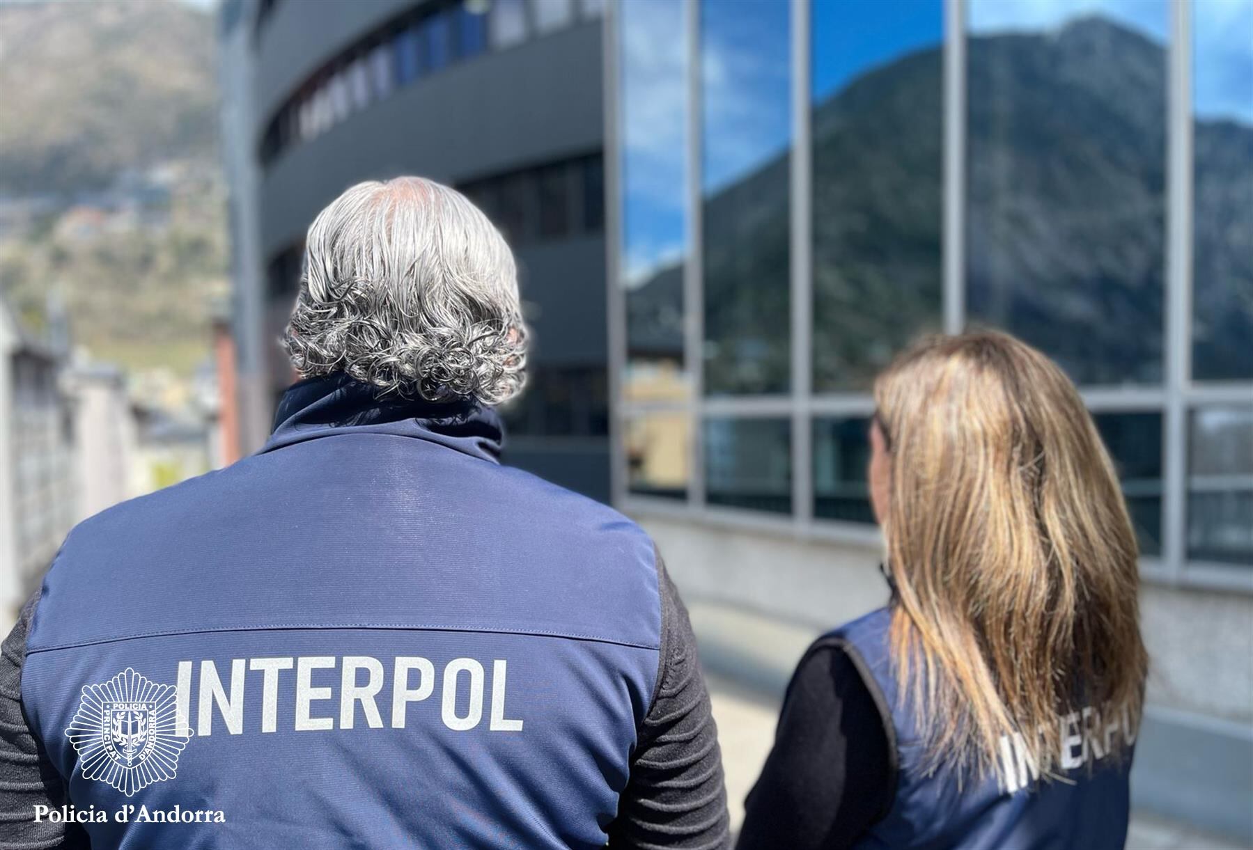 La detenció de la policia es va practicar després que la interpol emetés una ordre internacional