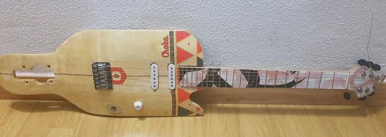 Uno de los instrumentos inventados por Paco Eco Luthier