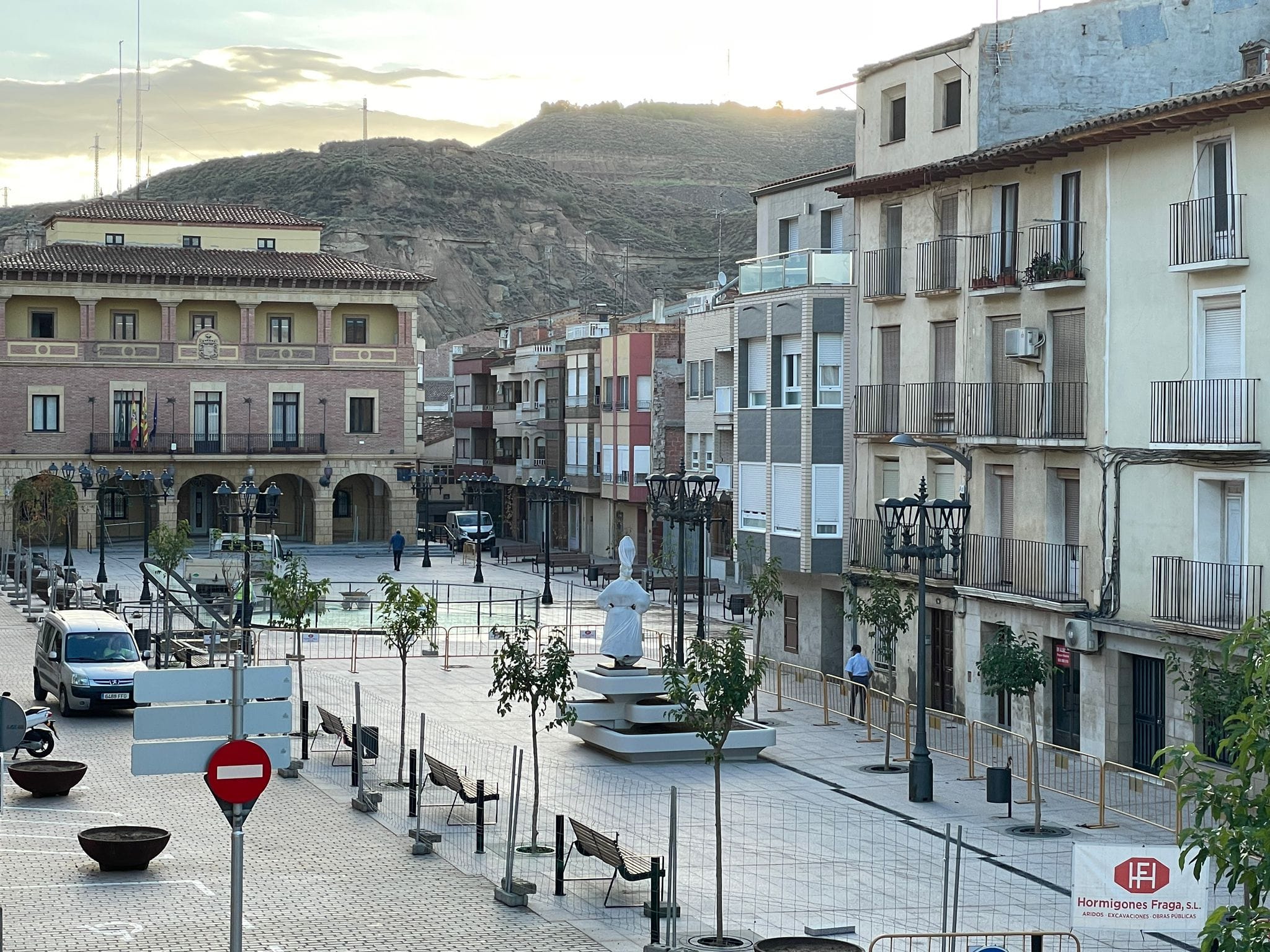Reurbanización de la plaza de España de Fraga