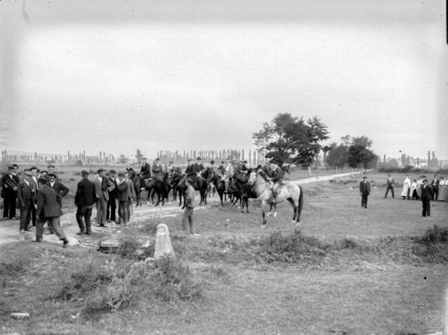 La visita de mojones en 1914. Romería de Olárizu