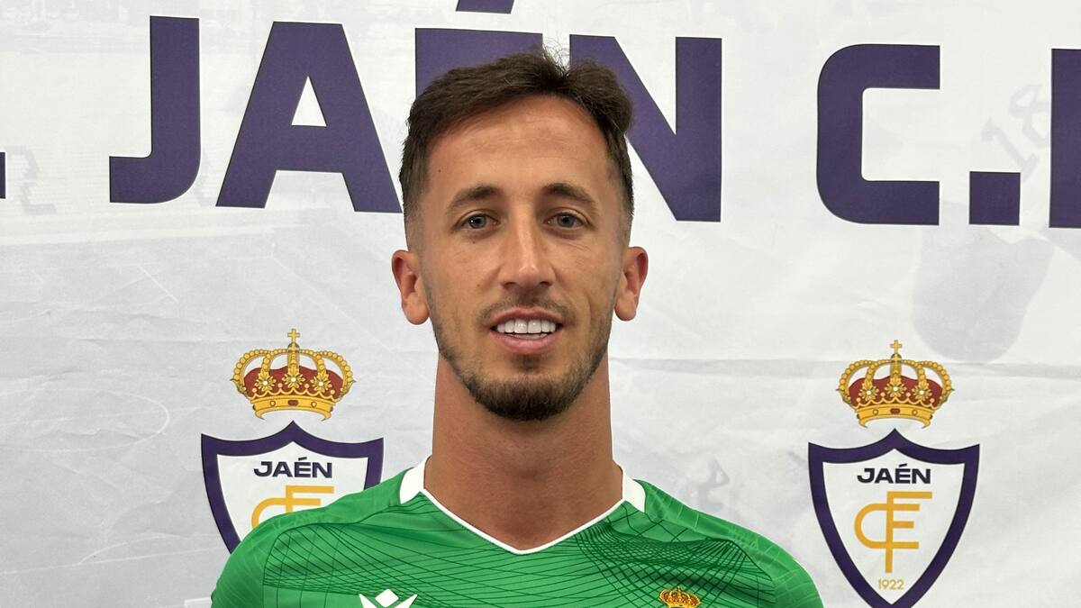 Juan Cámara, jugador del Real Jaén: "Ahora estoy aquí para llevar al club de mi tierra lo más alto posible"