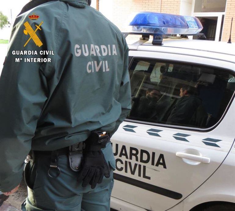 Un agente de la Guardia Civil, en una imagen de archivo.