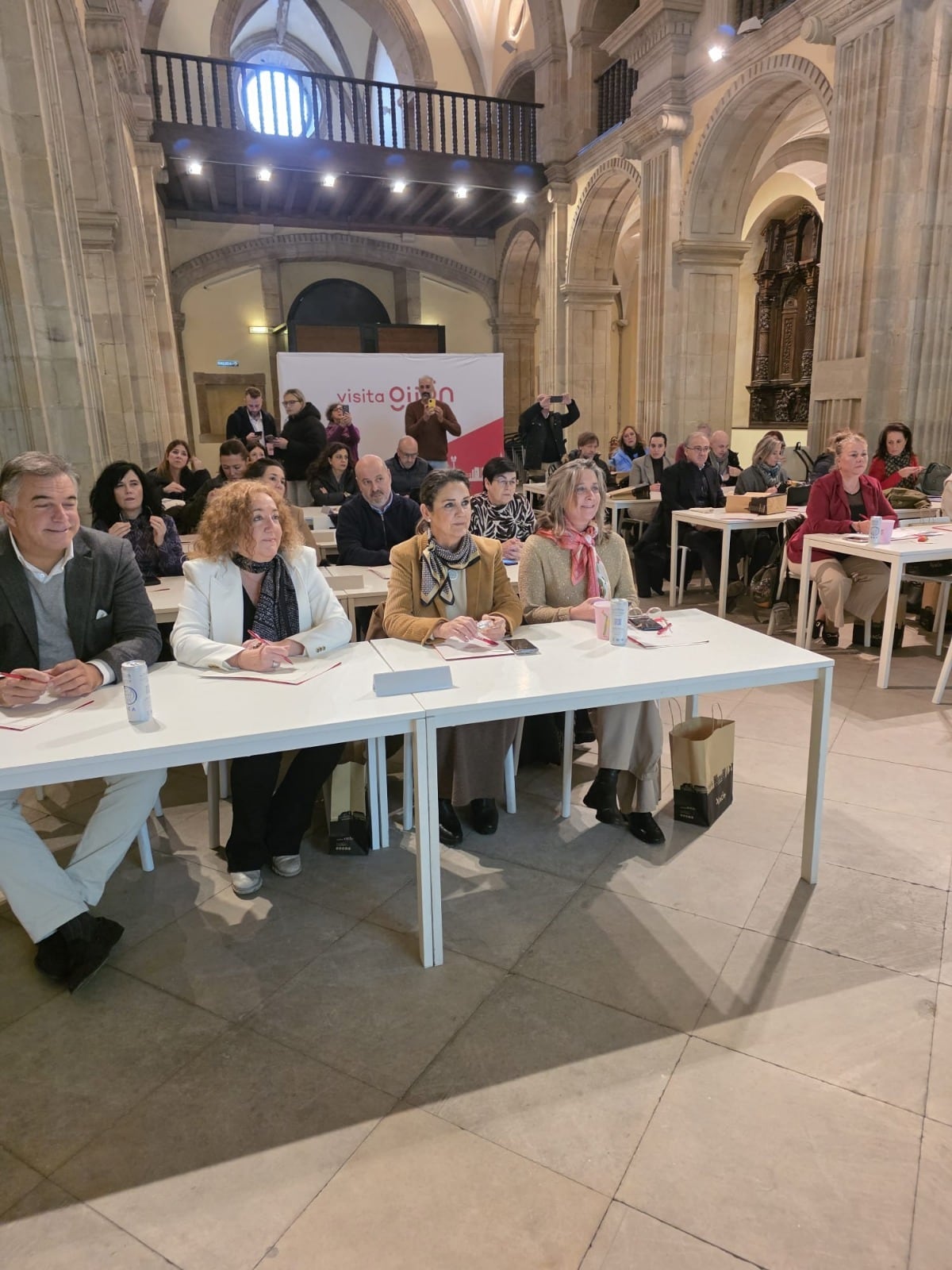 Reunión de Spain by Train