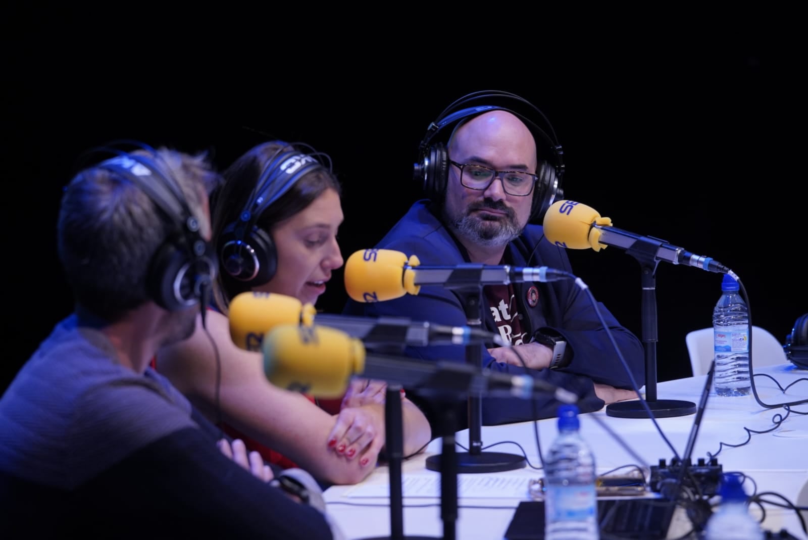 Efrén Castro, vicepresidente da Deputación de Lugo, e Rubén Arroxo, tenente alcalde do Concello de Lugo, xunto con Sara Meijide no &#039;Sen respecto non hay xogo&#039;.
