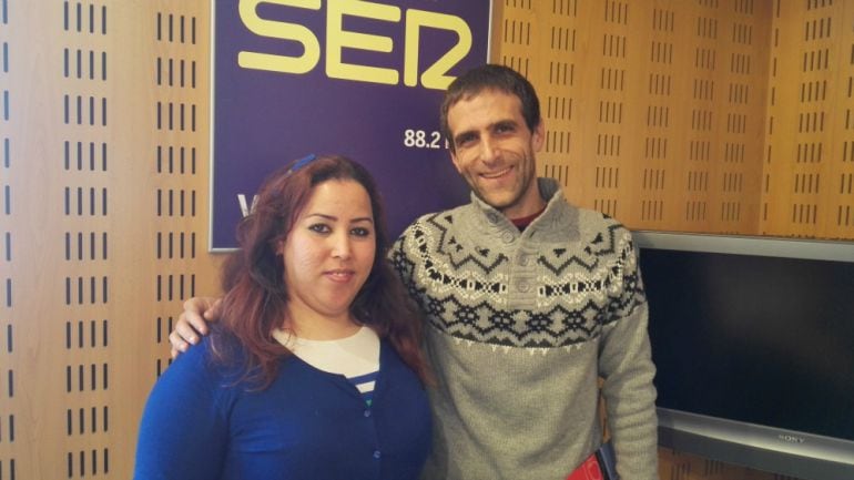 Samira y Aitor Idigoras visitaron 5 centros concertados