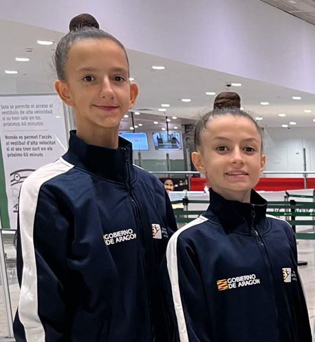 Alba Fernández y Marta Otín, gimnastas del Club 90