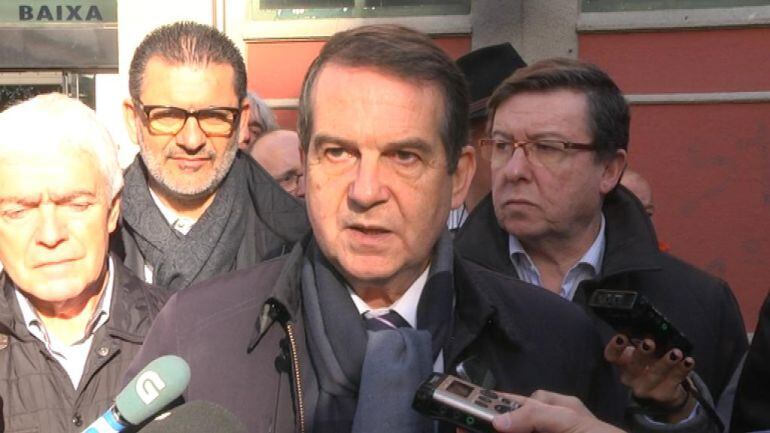 El alcalde Abel Caballero anuncia que se exigirá a las concesionarias que sus trabajadores tengan un contrato mínimo