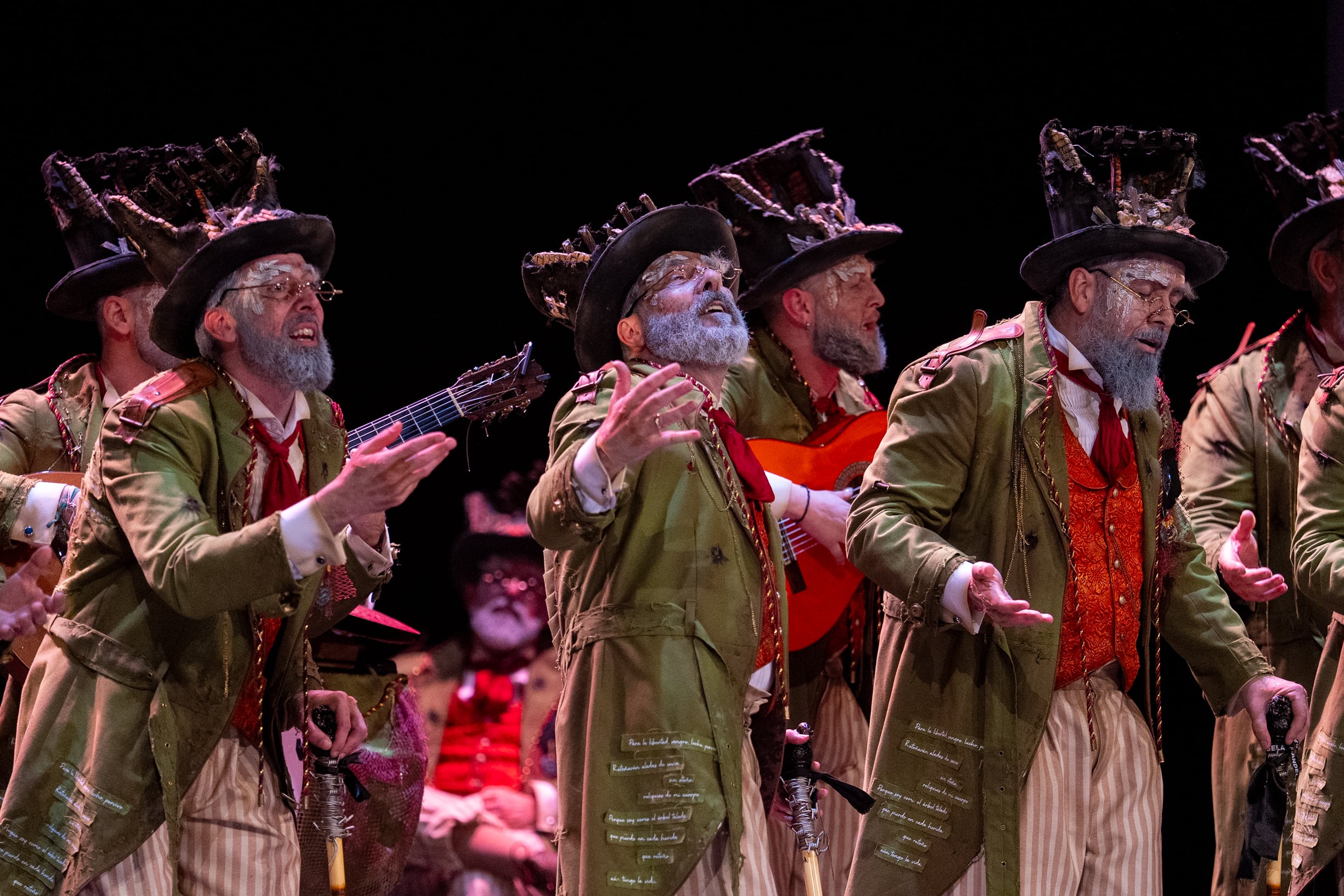 Comparsa: Los humanos