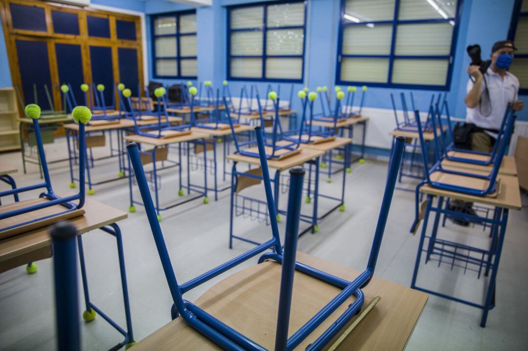 Aula de un Colegio de Educación Infantil y Primaria, foto de archivo