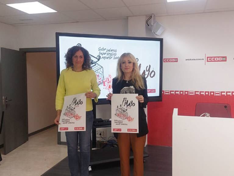 Nuria López, secretaria regional de CCOO, y Carmen Castilla, secretaria regional de UGT, en la rueda de prensa de presentación de los actos del 1 de mayo.
