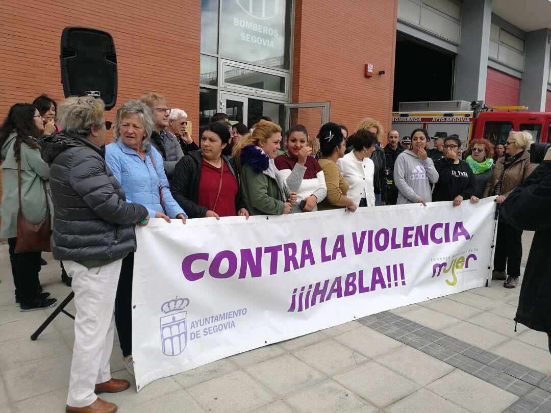 La concentración del consejo sectorial de la mujer se ha celebrado en el parque municipal de bomberos
