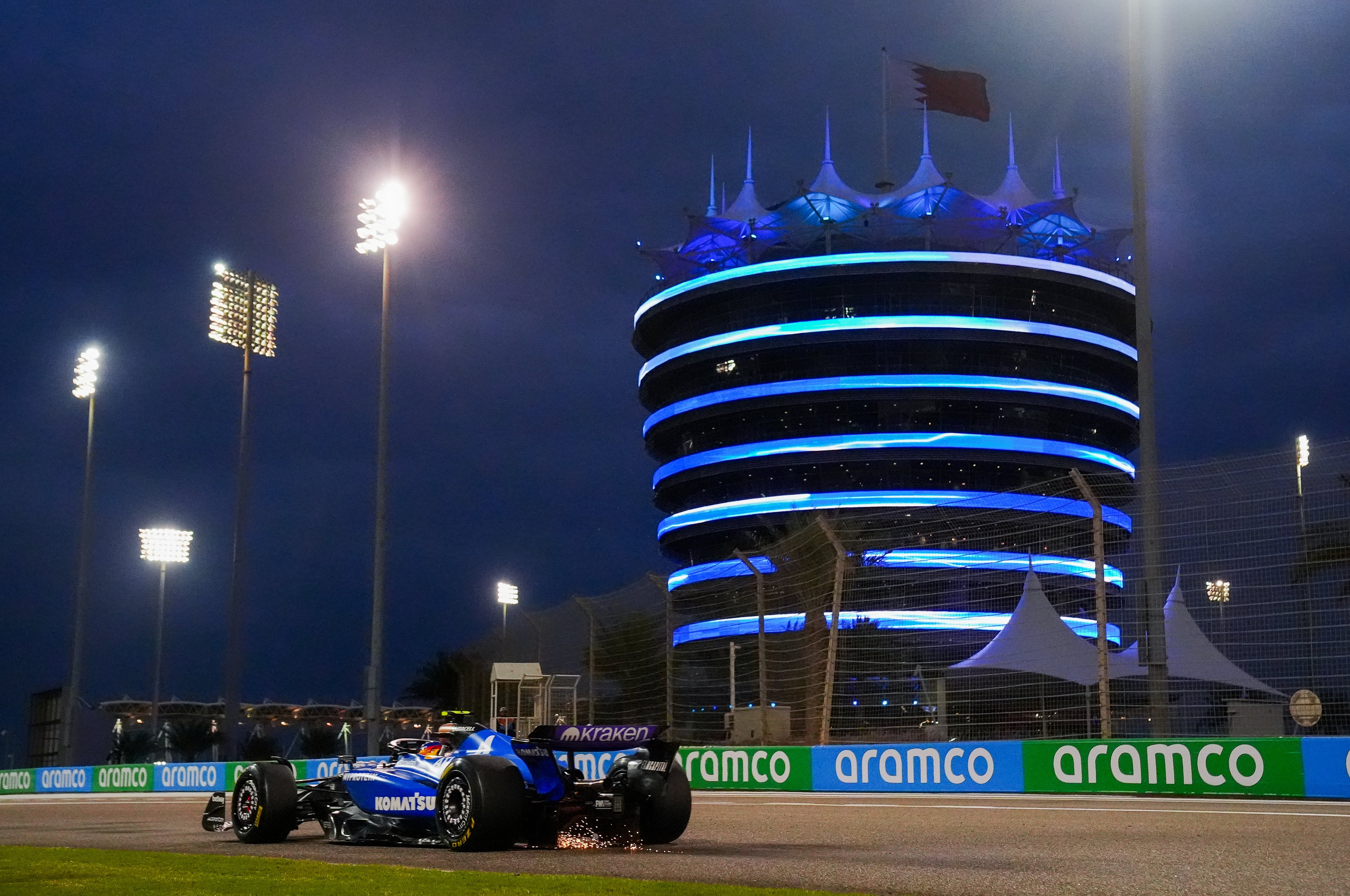 Carlos Sainz estrena su Williams en los tests de la Fórmula 1 en Bahrein