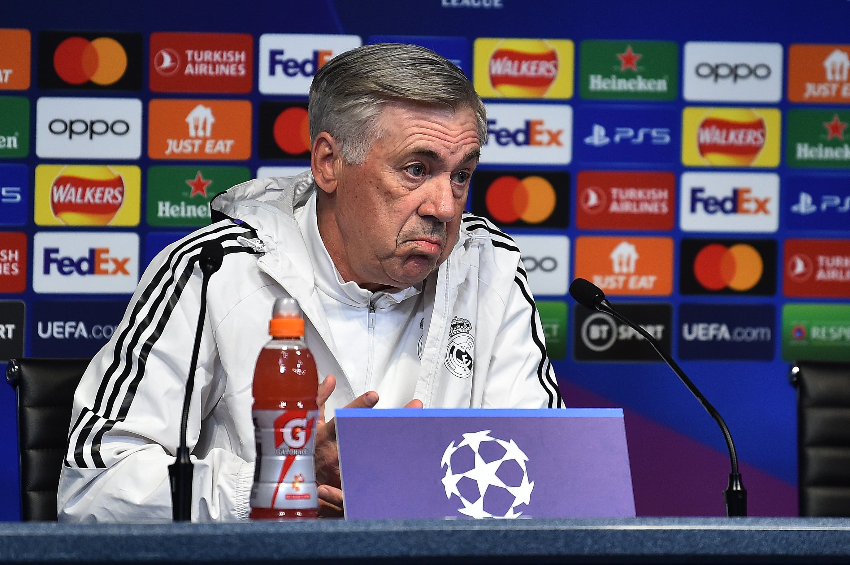 El técnico del Real Madrid, Carlo Ancelotti, en la previa del partido frente al City. (Liga de Campeones, Reino Unido) EFE/EPA/PETER POWELL