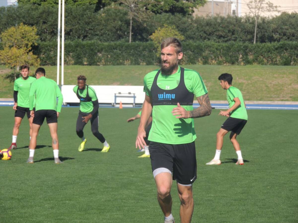 ¡La sala médica se quedó vacía!