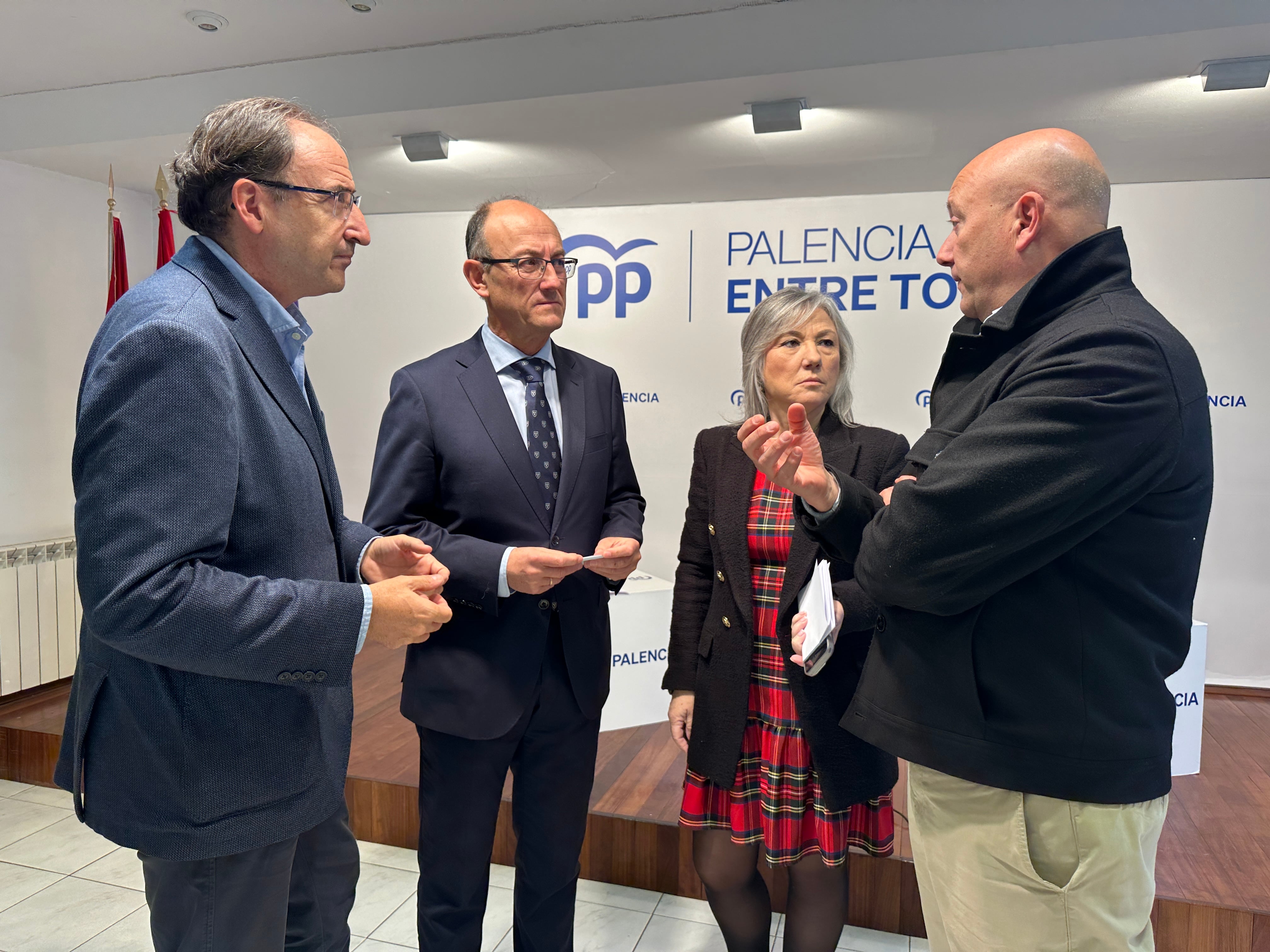 Los senadores del PP manifiestan su “rechazo rotundo” a la tasa de residuos del gobierno de Sánchez