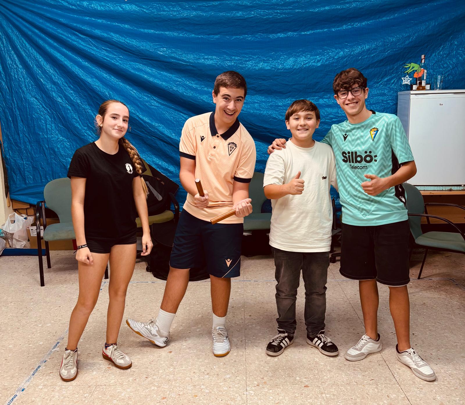 El cuarteto infantil 'Esto está manga por hombro'