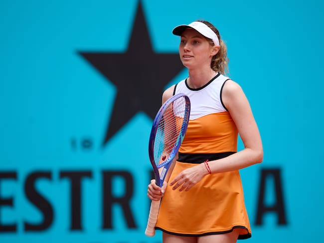 Cristina Bucsa, durante su partido en el Mutua Madrid Open ante Sonmez