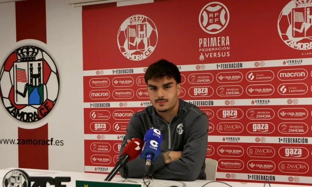 Adrián Bolo, nuevo jugador del Hércules