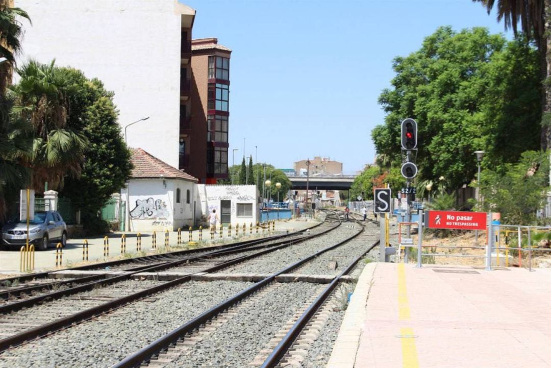 Vías en la estación Murcia del Carmen