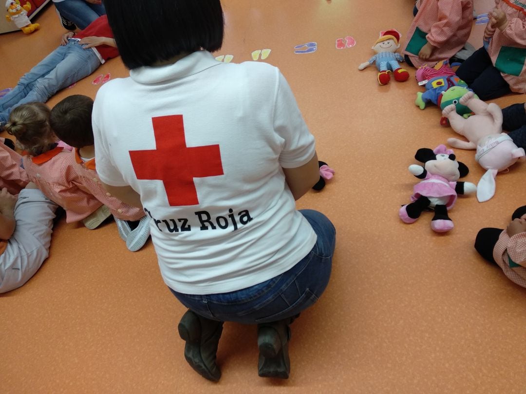 La poblaciòn infantil es uno de los campos principales de acción de Cruz Roja