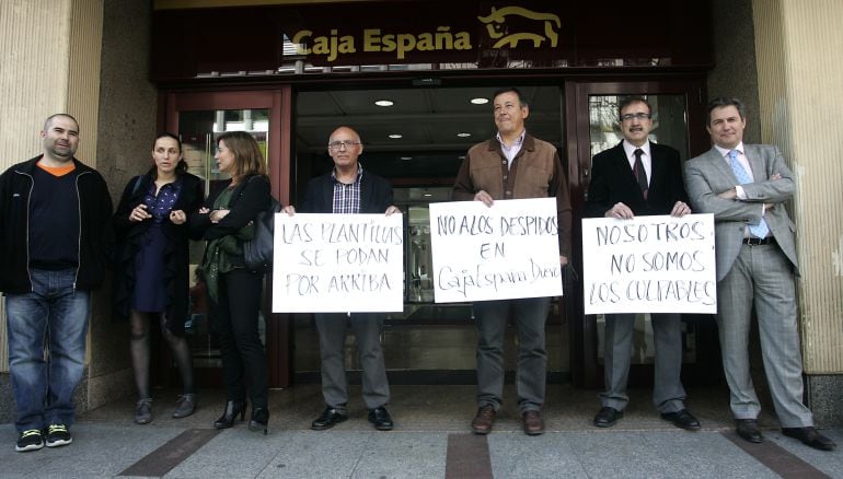 Imagen de archivo de los trabajadores de Banco CEISS