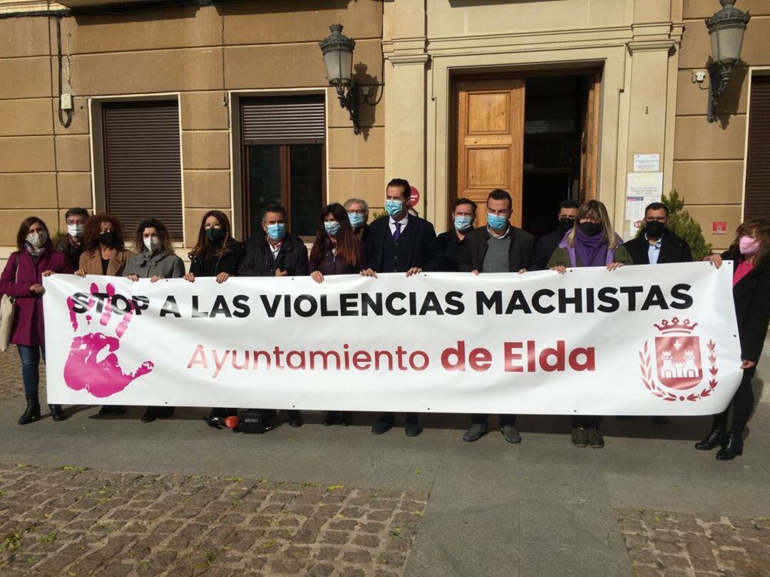 Elda se une en contra de la violencia de género