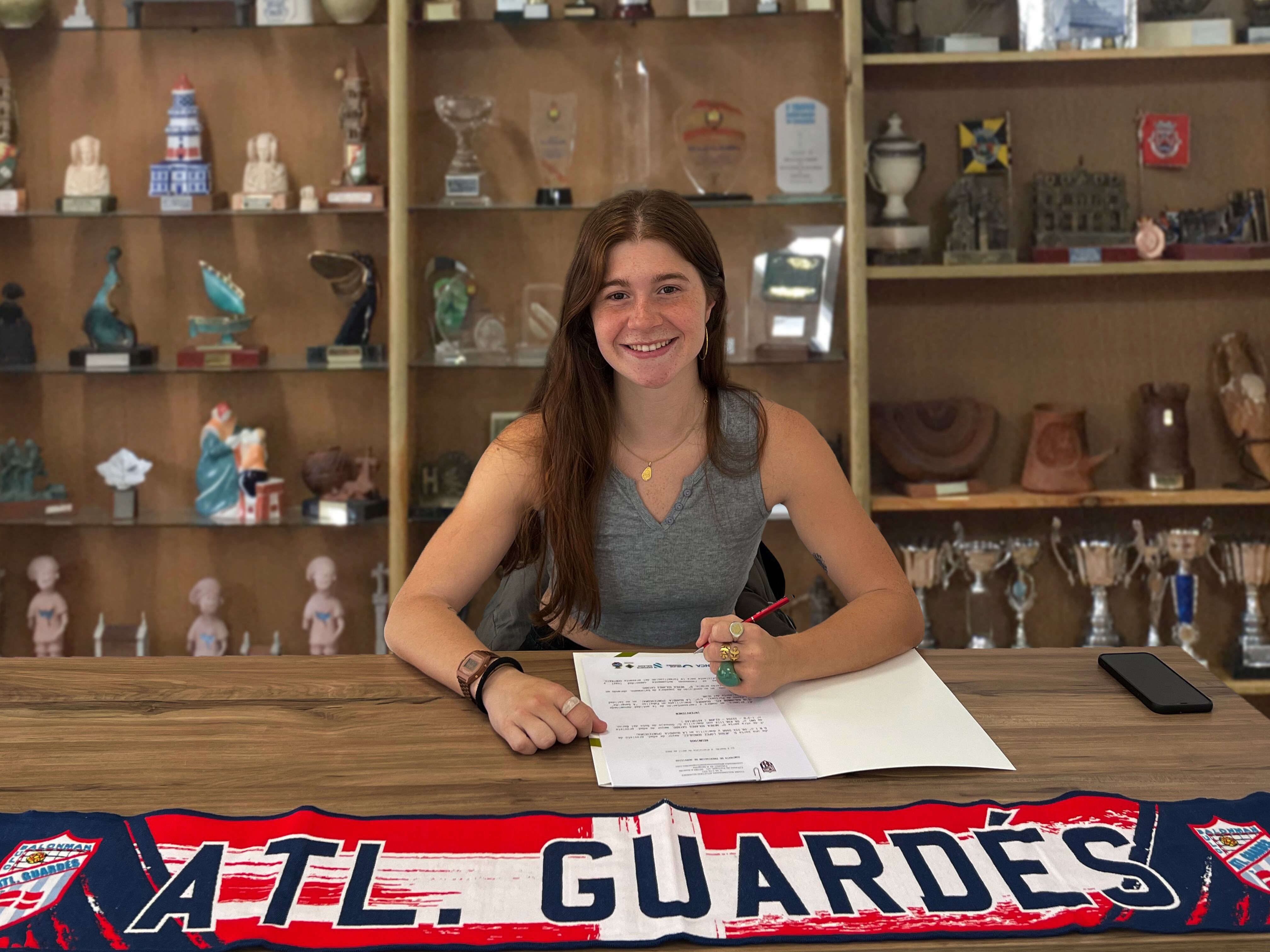 Nerea Solares nuevo fichaje del Guardés